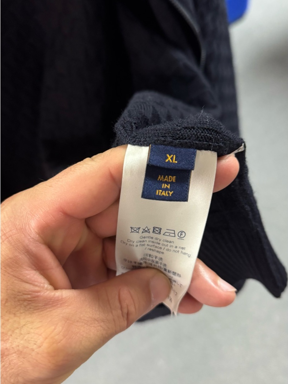 Louis Vuitton Dark Blue Checkered Zip-Up Sweater - Picture 13 of 16
